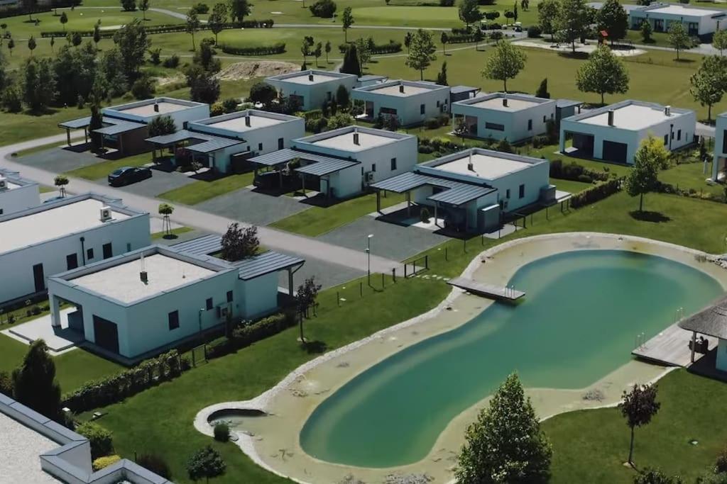 Luxus Appartement Am Golfplatz Und Therme Lutzmannsburg Zsira Zewnętrze zdjęcie