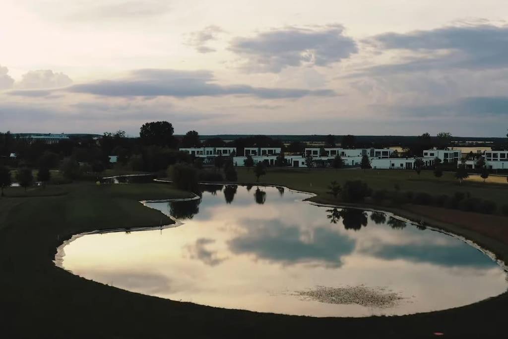 Luxus Appartement Am Golfplatz Und Therme Lutzmannsburg Zsira Zewnętrze zdjęcie