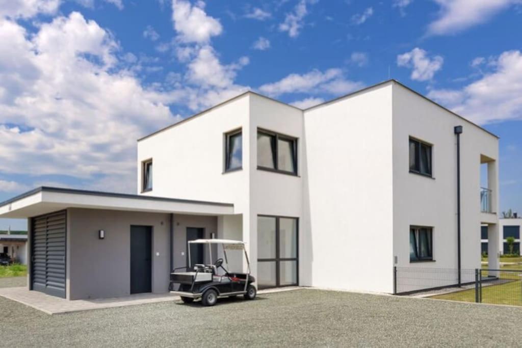 Luxus Appartement Am Golfplatz Und Therme Lutzmannsburg Zsira Zewnętrze zdjęcie